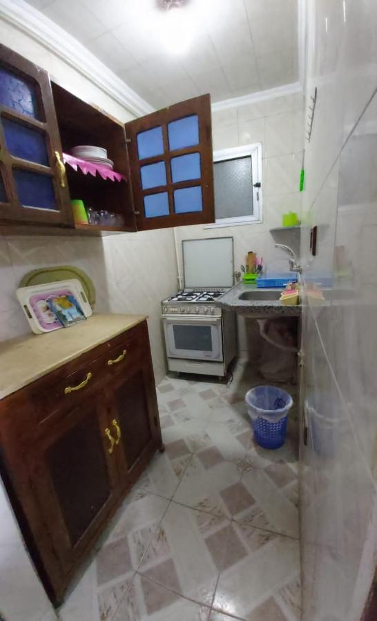 Furnished Apartment - Beach View "Nearest Beach 2 Minutes Walking" - Free Wifi- Abo Keer - Alexandria - Egypt Abu Qir Exterior foto