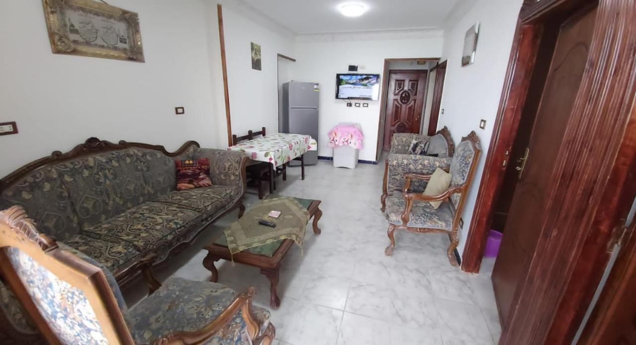 Furnished Apartment - Beach View "Nearest Beach 2 Minutes Walking" - Free Wifi- Abo Keer - Alexandria - Egypt Abu Qir Exterior foto