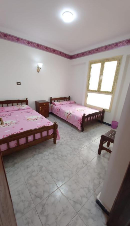 Furnished Apartment - Beach View "Nearest Beach 2 Minutes Walking" - Free Wifi- Abo Keer - Alexandria - Egypt Abu Qir Exterior foto