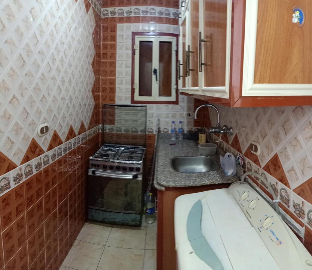 Furnished Apartment - Beach View "Nearest Beach 2 Minutes Walking" - Free Wifi- Abo Keer - Alexandria - Egypt Abu Qir Exterior foto